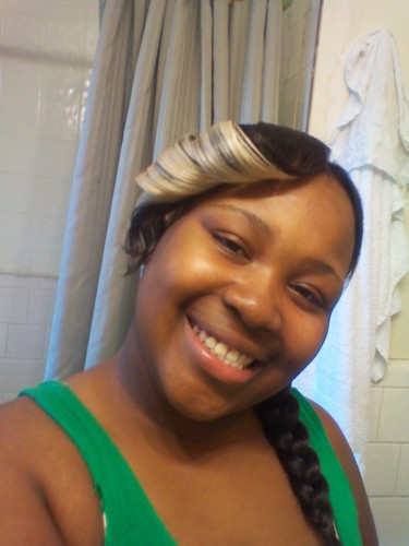 DeCeMbEr_Iz_4uS's profile picture. Vic Buggs' WIFEY...HUSTLAH...LOUD SMOKAH...BOSSETTE OF ALL BITCHEZ...KNOW IT