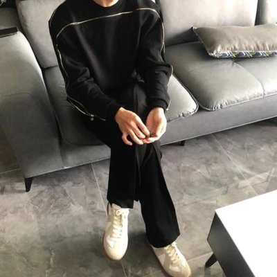 Emmanuel1712784's profile picture. 