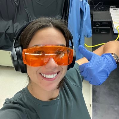 I like shining light on molecules! 🔦Current 2nd year PhD student in the @ScheidtGroup | Cornell & @TheLambertLab alum 🐻