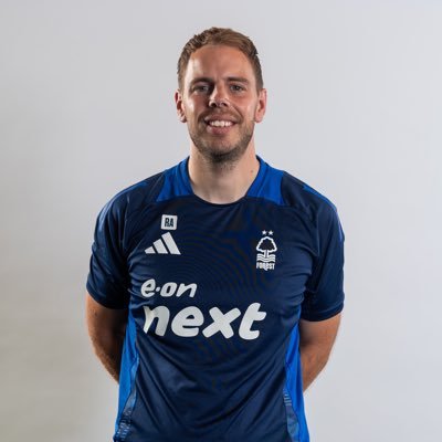 Assistant Education Officer @NFFC | England Women’s Talent Reporter | UEFA B, AYA, Msc Sport Psych ~ You have to dare to lose to win @RDA_Coaching