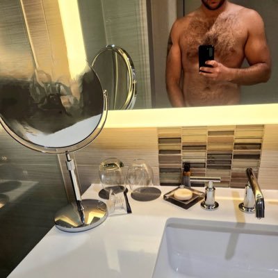 A Dad with a Dad bod DM's ALWAYS OPEN. SW Ontario