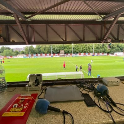Sports Commentaror @oceanfmsport and @sligorovers 🎙️| Admin ; @in_theredcorner