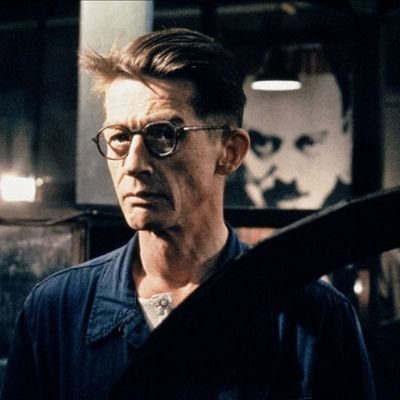 Amir7maleki's profile picture. 9