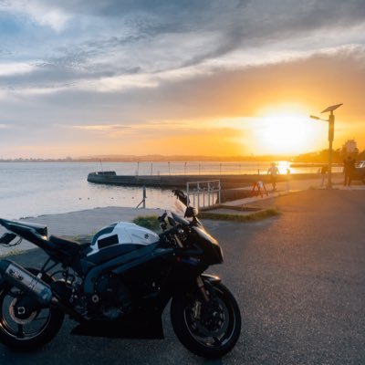 gsx400s→gsxr1100→ns50f→zx12r(冬眠)→GSXR1000 L4、ZXR250 new ZC31S→BE5