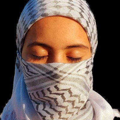 أنا فلسطينية، أحمل الوطن في قلبي وأزرع الأمل رغم كل الظروف