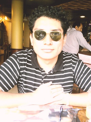 SOY UN BUEN AMIGO, BUEN HIJO, BUEN HERMANO Y SOBRE TODO SUPER ALEGRE  Y LUCHADOR EN ESTA VIDA Q DIA A DIA NOS SOMETE A PRUEBAS