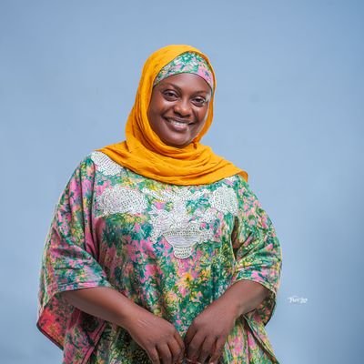Am phateemah Gimbiya.... A Historian, Diplomat, a journalist... A friend loving person, highly principled and soul lifting personality 💕😘🙏🤣