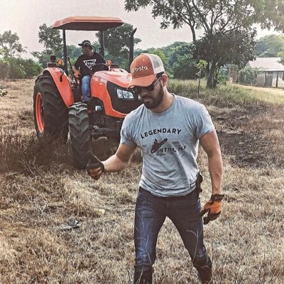 eliasmcast's profile picture. 🐓🐑🐎