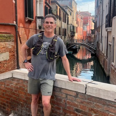 Dad to two wonderful adult daughters; lawyer (KC); runner; reader; writer; Newfoundlander. “Don’t hate nothing at all - except hatred” - Dylan 🇨🇦 🇵🇸 🇺🇦