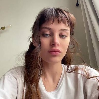 ArianaElai442's profile picture. 