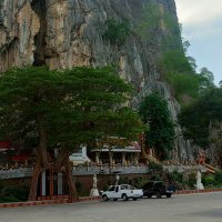 မဟာခ်ိဳင္ (@8exitupqo8d3ooz) 's Twitter Profile