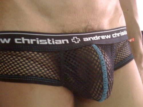 bulgingbriefs's profile picture. closet gay, Chinese, 1.8m (5'11), slim, toned, uncut. love gym, swim, underwear & bulges. check my bulge in my dp & at https://t.co/b6btXpPjYf #NSFW