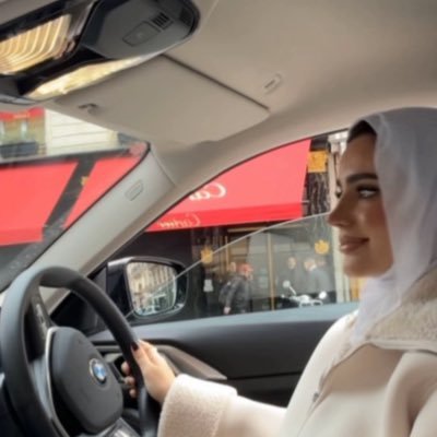 Funart1523605's profile picture. الحب للشجعان