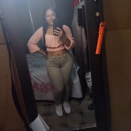 alvarezkembly's profile picture. 