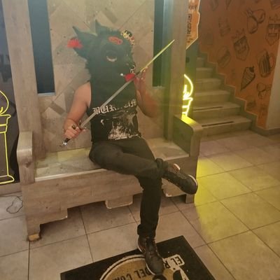 señor de la obscuridad 🐐🤟😎/🖤31/
si ves esto invítame una chela 🍻
fursuiter 🐐
no menors 🔞⚠️
https://t.co/lqGZwwo31b