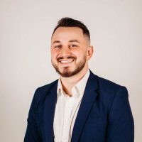 Alec (@alecmclay) 's Twitter Profile