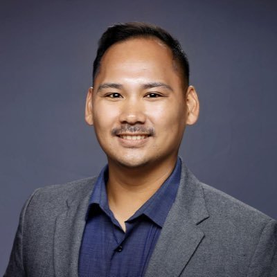 Emmy-winning @OPB producer for @OPBArtBeat. Viet Am. Pickleball savage. Tweets are mine.