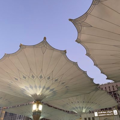 اتركها تأتي كما كتبها الله ، لعلها تأتي كما تمناها قلبك 💛 تلقرام 👇🏻