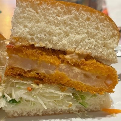 untocodocoishow's profile picture. 