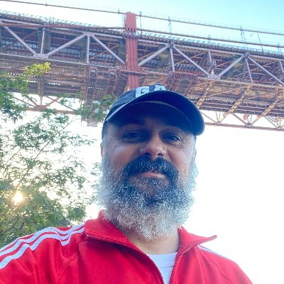 BentoLmrbento's profile picture. 