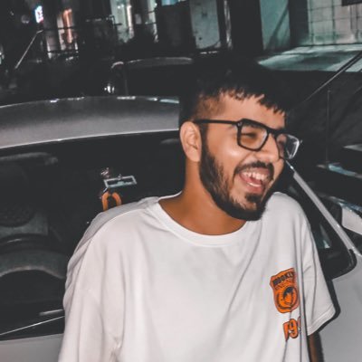 arpit_jaggi's profile picture. welcome to the landfill of my thoughts | Founder’s Office at MAssist | Ex - QueueBuster | Designer In Residence @10kdesigners 🔮 |