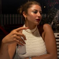 nesrinnaz (@nesrinnazz) 's Twitter Profile