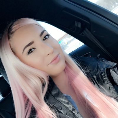 kguda313's profile picture. i dont like ppl i like creatures.