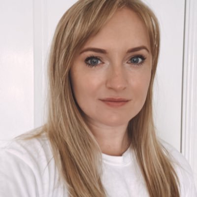 EauDeNicole's profile picture. tweet tweet