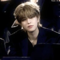 lovelymoony ☆ saw skz ☯︎ (@muni_verse) 's Twitter Profile