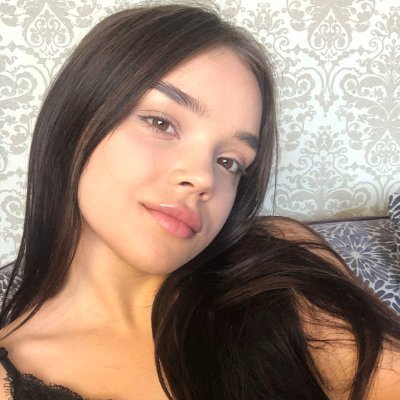 benzemausa's profile picture. Two personalities live in me - an Angel and a Demon, they are at war and cannot agree😋😍