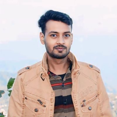 कृष्णाय वासुदेवाय हरये परमात्मने।
प्रणत क्लेशनाशाय गोविन्दाय नमो नम: