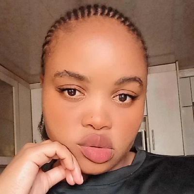 Graphic designer | Video Editor | Social Media Manager | DM me for graphic design related work | A SOWETO Hun 💗