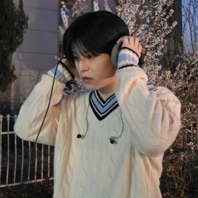 ‼️แอคนี้เอาไว้สำหรับหวีดเด็กๆหลงกับปล่อยการ์ดtreasure💎‼️📮ส่งของวันจันทร์-เสาร์ ไม่ขอคนสั่งเล่นนะคะ😊❌. ฝากรีวิวร้านด้วยนะ #รีวิวHoneybee