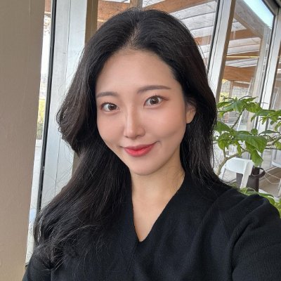 Laxmika31417879's profile picture. Just be a gust of wind, gentle and brave.