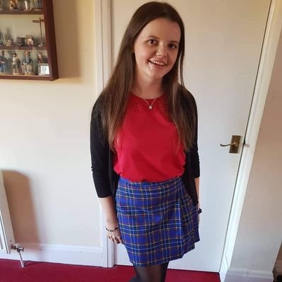 BeckyBoulton201's profile picture. 30 year old ballroom dancing, clarinet playing Doctor Who maniac, dedicated Potterhead, Leicester City & apparent @TheAntonDuBeke and @Erinboag superfan!