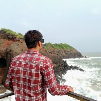 akashkadam8339's profile picture. #मराठा 🚩
Live👍 l Laugh 😁 l Love❤️