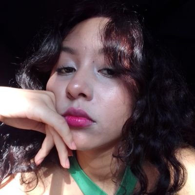 anebstminhista's profile picture. Stray kids + one direction = home. 
Ane || 19 || 🌼🐰
wlw