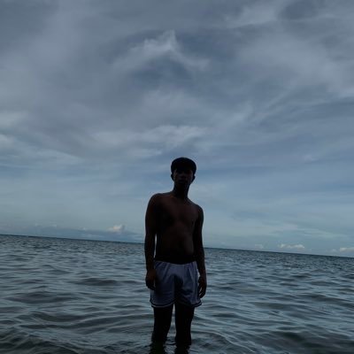 sunflower61727's profile picture. 🍆💦