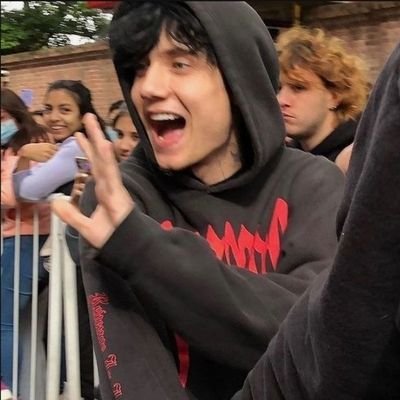 solxjjh's profile picture. yo creo que el olvido es una fantasía