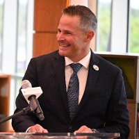 Van Ayres (@vanayreshcps) 's Twitter Profile Photo Van Ayres (@vanayreshcps) 's Twitter Profile Photo