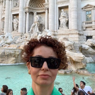 Burcuksc82's profile picture. İngilizce Öğretmeni , evli Zeynep,İdil ve dori (kedimiz) annesi.