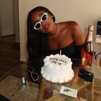 🦋 A GiRL Has NO NaMe🇸🇱 (@232cocolet) 's Twitter Profile