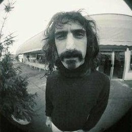 loureeddyke's profile picture. 