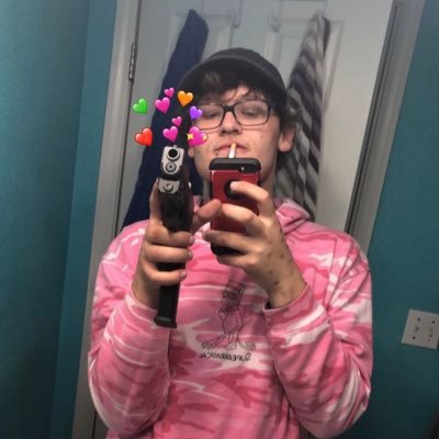producer credits : $teven Cannon, TeeJay3k, Marmar oso, yelly, Crash rarri + more - https://t.co/0JeirfOlck -