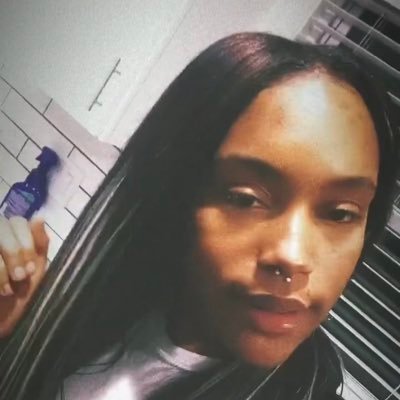 akiaquerionna_1's profile picture. 