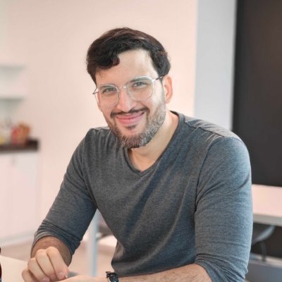 SantamariaRamos's profile picture. Psicólogo, programador y catautor