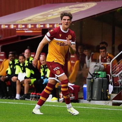RossCallachan's profile picture. Footballer for @motherwellfc