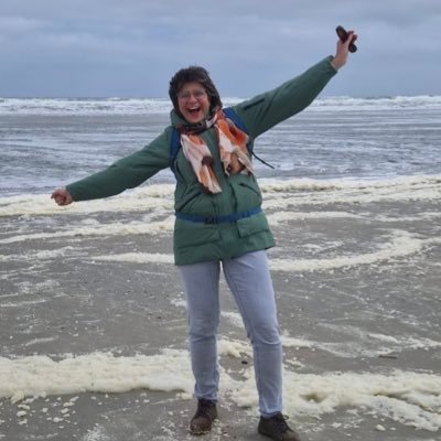 LonyEmmen's profile picture. Loopbaanadviseur       | zingen | klassieke muziek | fotograferen | wandelen | knutselen | Groningen