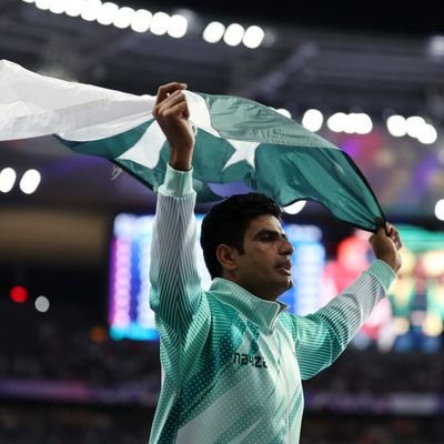 #SportsEnthusiast Pakistan and Only Pakistan !!! #teamPakistan #cricket #bleedgreen #BabarAzam Greatest Batsman of All Time😍 FAN
