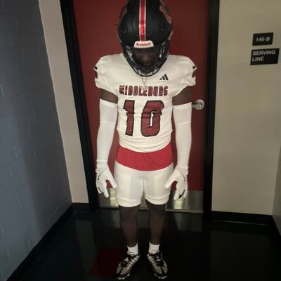 Travis Pinkard Jr 26’ ATH | 5’8| RB/ATH|195| middleburg hs | Jax FL| @teejpinkard@gmail.com